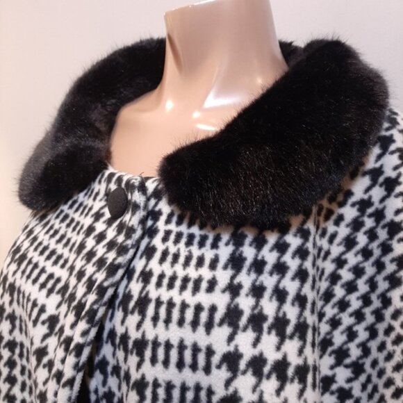 Marina Luna Houndstooth Cloak Winter Fleece Cape Poncho Coat Faux Fur Trim L XL - Picture 4 of 15
